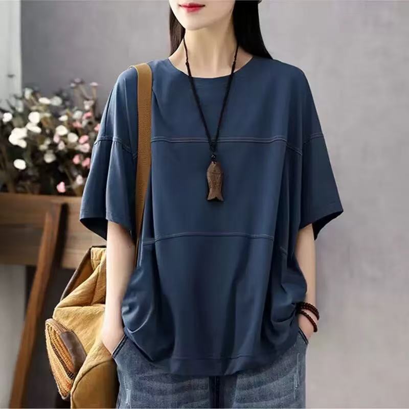 เสื้อยืดแขนสั้นผู้หญิง ใหม่สไตล์เกาหลี ออกแบบมาให้มีความสบาย และยังคงความเรโทรในแบบทันสมัย