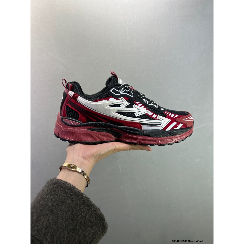 รองเท้าลําลอง OFF-WHITE