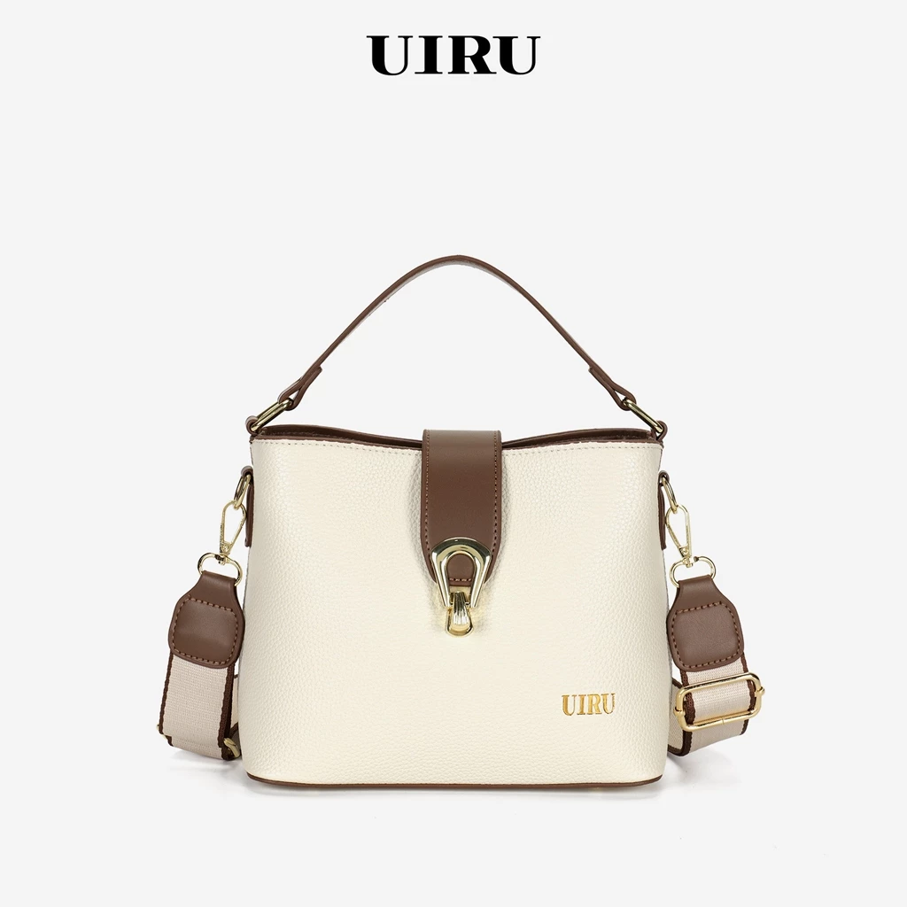 สั่งเพิ่ม ลดราคามากๆ UIRU กระเป๋าสะพายข้างสไตล์เกาหลี ลวดล้อมสองสี คลิปโลหะสวยงาม วัสดุหนังนุ่ม