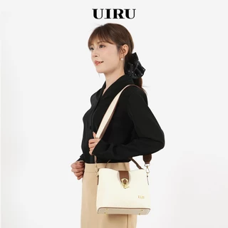 สั่งเพิ่ม ลดราคามากๆ UIRU กระเป๋าสะพายข้างสไตล์เกาหลี ลวดล้อมสองสี คลิปโลหะสวยงาม วัสดุหนังนุ่ม