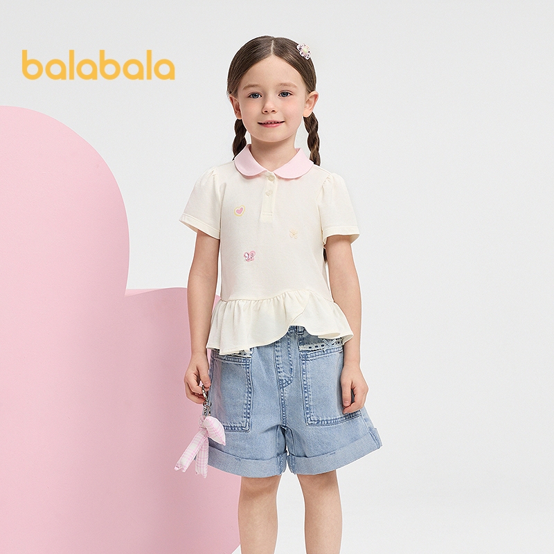 เสื้อยืดน่ารักสำหรับปี 2026 ออกแบบมาเพื่อความนุ่มนวลและระบายอากาศได้ดี ใส่สบายในทุกโอกาส
