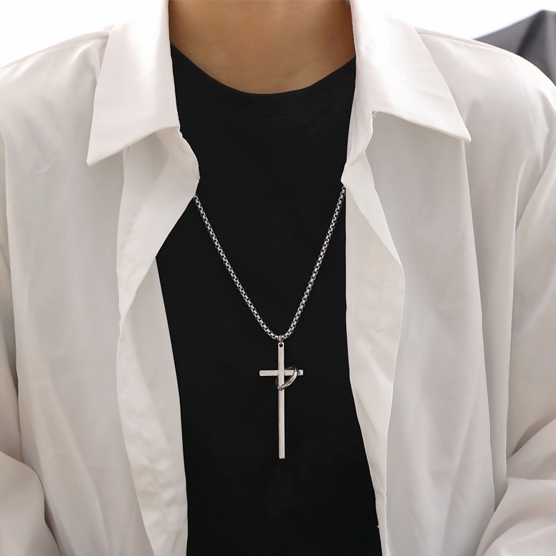 จี้ครอสวงกลม titanium เคลือบสแตนเลส สำหรับสร้อยคอมужествินเทรนด์แฟชั่น