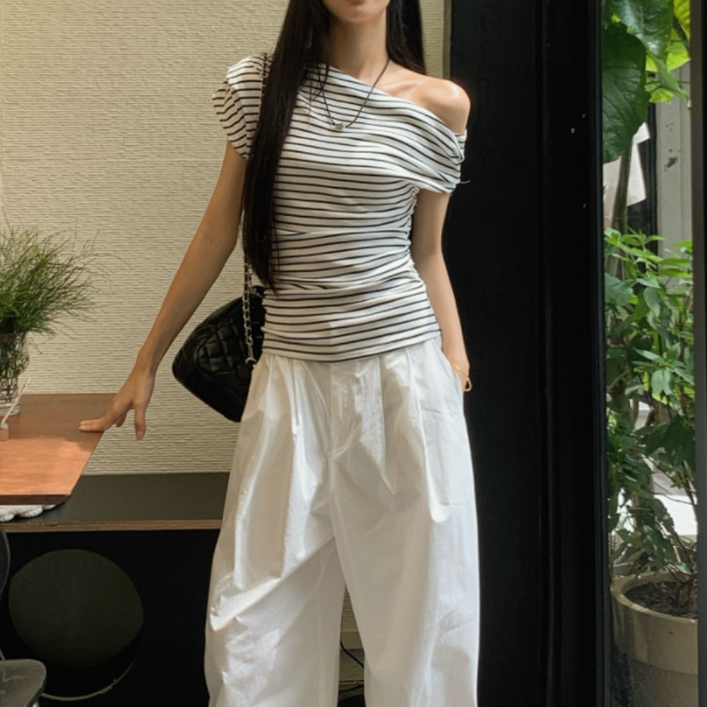 เสื้อปาดไหล่ข้าง ลายทางเนื้อผ้าสีเหมาะกับ อากาศร้อน พร้อมส่งกทม ราคา ถูกที่สุด ดีลบีเคเค แกลเลอรีภาพที่ 6
