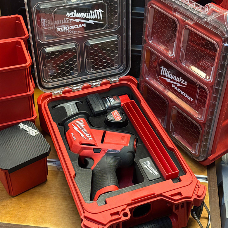 Milwaukee8435 8435 กล่องซับกล่องเครื่องมือ เก็บเลื่อยลูกสูบ Milwaukee M12 HACKZALL (รุ่นไร้แปรงถ่าน)