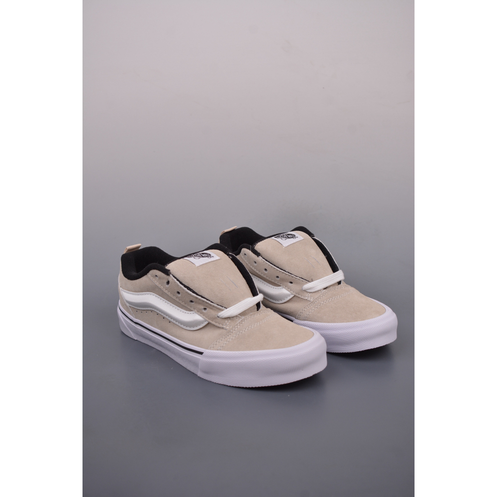 Vans Knu Skool รองเท้าลําลอง