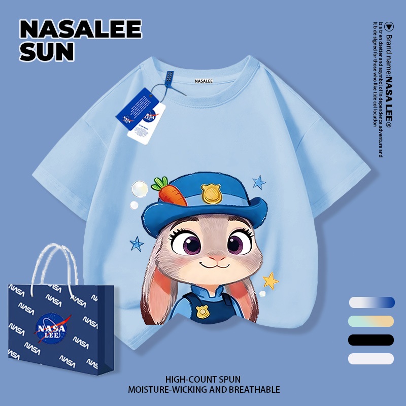【จัดส่งจากกรุงเทพฯ】 เสื้อยืดผ้าฝ้ายสีฟ้าอ่อน NASA สำหรับเด็ก ลายเจ้าหนูน้อยตำรวจกระต่าย ระบายอากาศดี ทรงสบาย สำหรับเด็กอายุ 3-16 ปี ทั้งเด็กผู้ชายและเด็กผู้หญิง