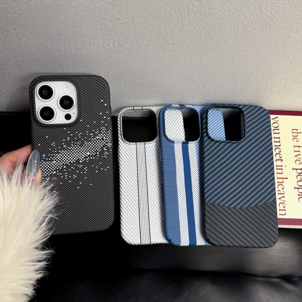 สําหรับ iPhone 11 16 Pro Max 14 Pro 13 15 Plus 12 Pro เคสโทรศัพท์ Galaxy Star Dot Kevlar เนื้อคาร์บอนไฟเบอร์ PC anti drop และกันกระแทกเคสโทรศัพท์