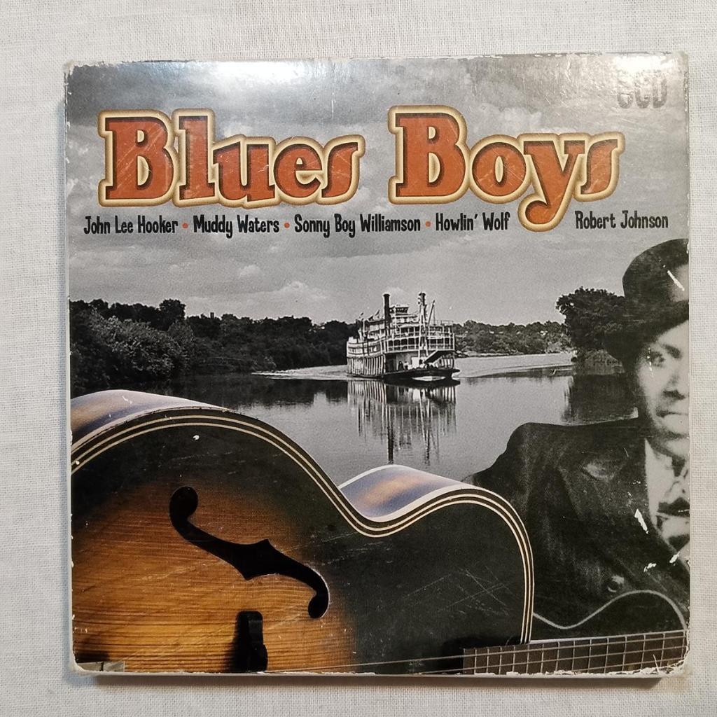 หลากหลาย – Blues Boys John Lee Hooker Howlin Wolf Muddy Waters Robert Johnson	 ซีดี 5 x เปรียบเทียบ