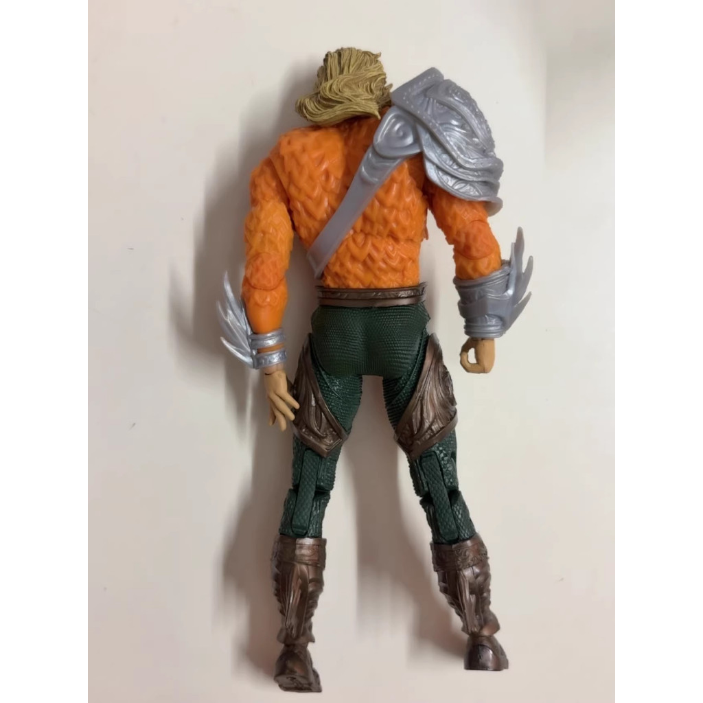 (ไม่มีกล่อง) McFarlane Pagepuncher Aquaman King Arthur Lost Kingdom Action Figure