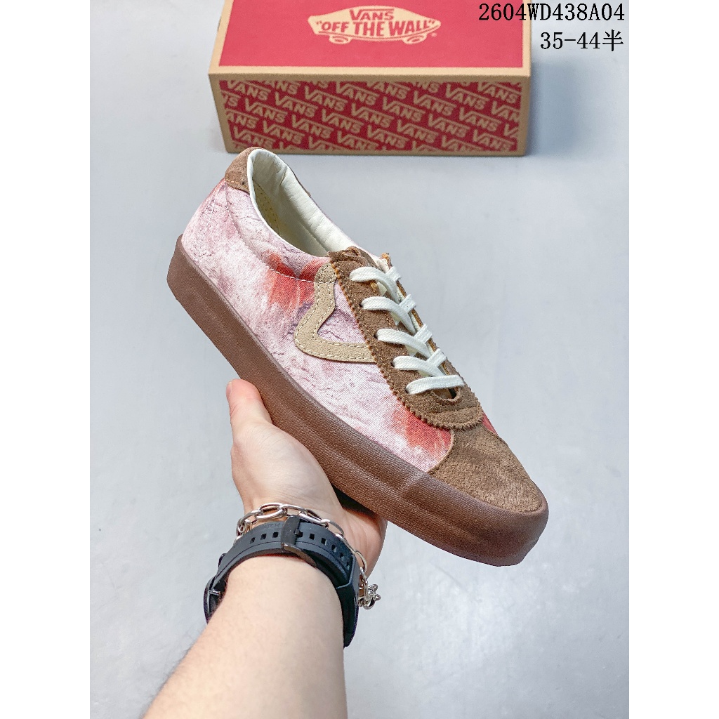 Vans OFF รองเท้าผ้าใบ THE WALLing FLYING-V