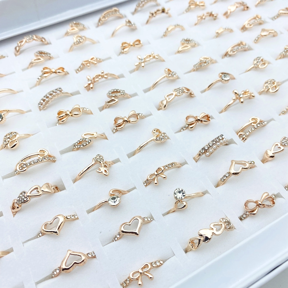 30ชิ้นประณีตแหวนกุหลาบทองสําหรับผู้หญิงประกาย พลอยเทียม เครื่องประดับแฟชั่นที่สง่างาม ขนาดเล็ก 6-7-8