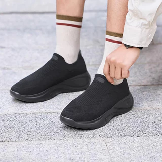 XTEP ComfGo | Slip-on รองเท้าเดินออกกำลังกายลำลองสำหรับผู้หญิงในฤดูร้อน ทำจากผ้าตาข่าย น้ำหนักเบา ช่วยเพิ่มความสูง