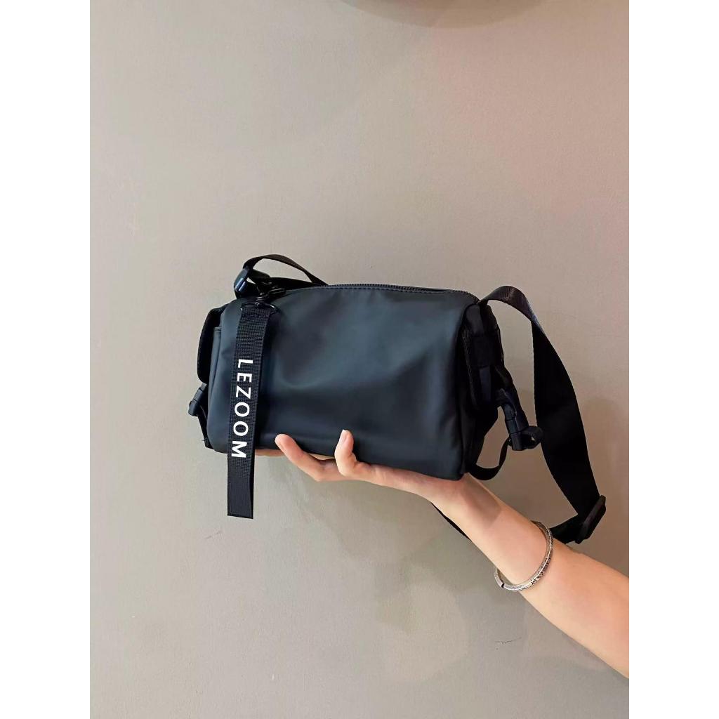 กันน้ํารอบถัง Satchel กระเป๋าสะพายแฟชั่น Ins สไตล์ Simple Crossbody Bag สําหรับผู้หญิง