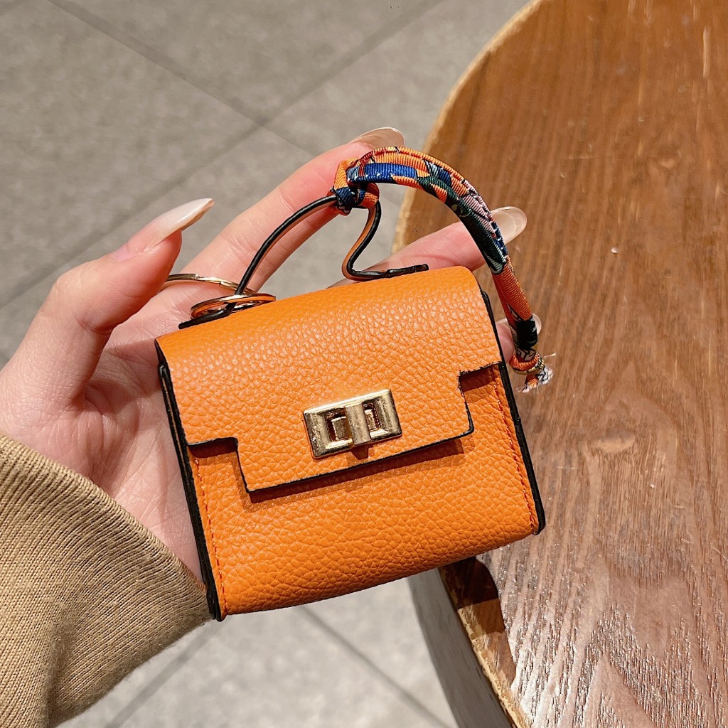 ใหม่ Mini Kelly กระเป๋าหูฟังสําหรับ AirPods 1/2/3/4 รุ่นหูฟังเคส AirPods Pro 2/3 รุ่นหูฟังบลูทูธฝาครอบป้องกันซิลิโคนสร้างสรรค์นุ่ม