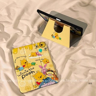 [วินนี่เดอะพูห์] เคสสําหรับ iPad iPad gen10/11th A16 2025 air8/7/6 2026 Pro 22/21/20 11in Air4/5 10.9 2020 10.2 Gen9 Gen8 Gen7 air6360° องศาเข้ากันได้