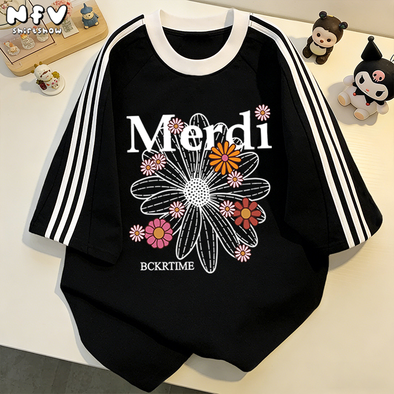 NFV สไตล์เกาหลี🌸เสื้อยืด ลายดอกไม้ ลำลองแมทช์ลุคง่าย oversize ใส่สบาย ระบายอากาศ ผ้าฝ้าย YG3408