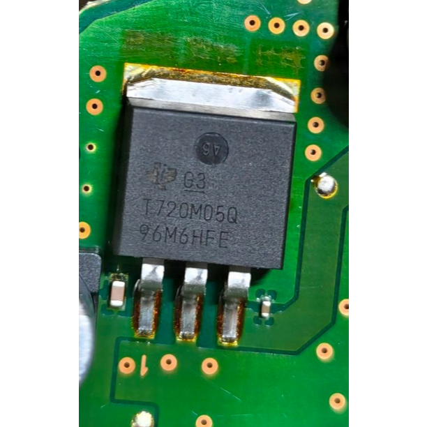 5PCS ยี่ห้อใหม่ TL720M05QKTTRQ1 TO-263 ผ้าไหมพิมพ์ T720M05Q Linear เครื่องควบคุมแรงดันไฟฟ้าชิป IC วง
