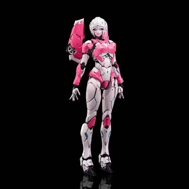 Sentinel Wind and Lightning Model Transformers Arcee Arcee Action Figure