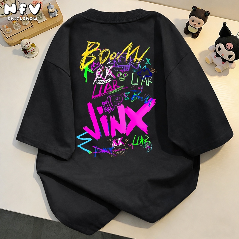 NFV เสื้อยืดคอกลมแขนสั้น💖ลายตัวอักษรกำแพงกราฟฟิตี้ oversize ผ้านิ่ม ใส่สบาย สาวอวบ 100% Cotton t-shirt YG929