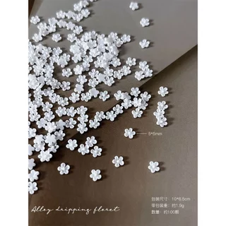 Rou Bao 100 ชิ้นเล็บสีขาวห้ากลีบดอกไม้เรซิ่น DIY เล็บ Art Charms ตกแต่ง