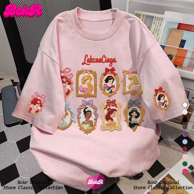 【จัดส่งตลอด 24 ชั่วโมง】🔥BCKR ลายเจ้าหญิง เสื่อยืด เสื้อผญ คอกลม 👸 oversize เสื้อ ชุดหน้าร้อน YG5397