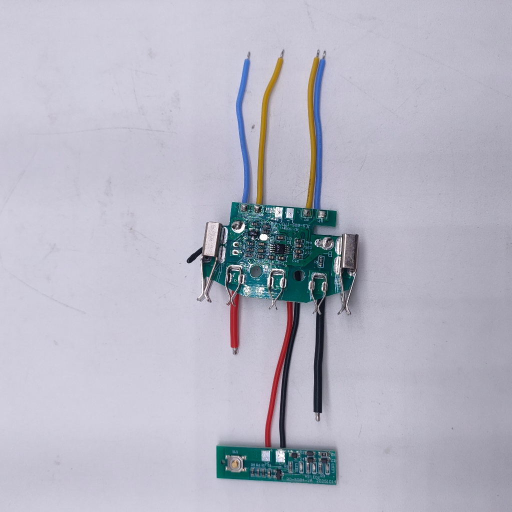 เหมาะสําหรับ Doctor BOS 18650 Ten-Core 18V แบตเตอรี่ลิเธียมป้องกันบอร์ดพร้อมไฟ