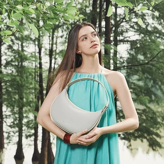 BOSTANTEN Classic Moon Bag กระเป๋าสะพายข้าง กระเป๋าถือ กระเป๋า ของขวัญสำหรับผู้หญิง