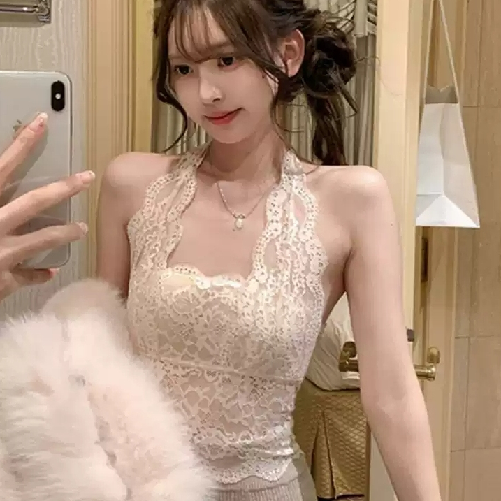 เสื้อสายเดี่ยวผู้หญิงลูกไม้ คล้องคอ มีฟองน้ำ หลังสวย ใส่เดี่ยวได้ ใส่สบาย แมทง่าย พร้อมส่ง
