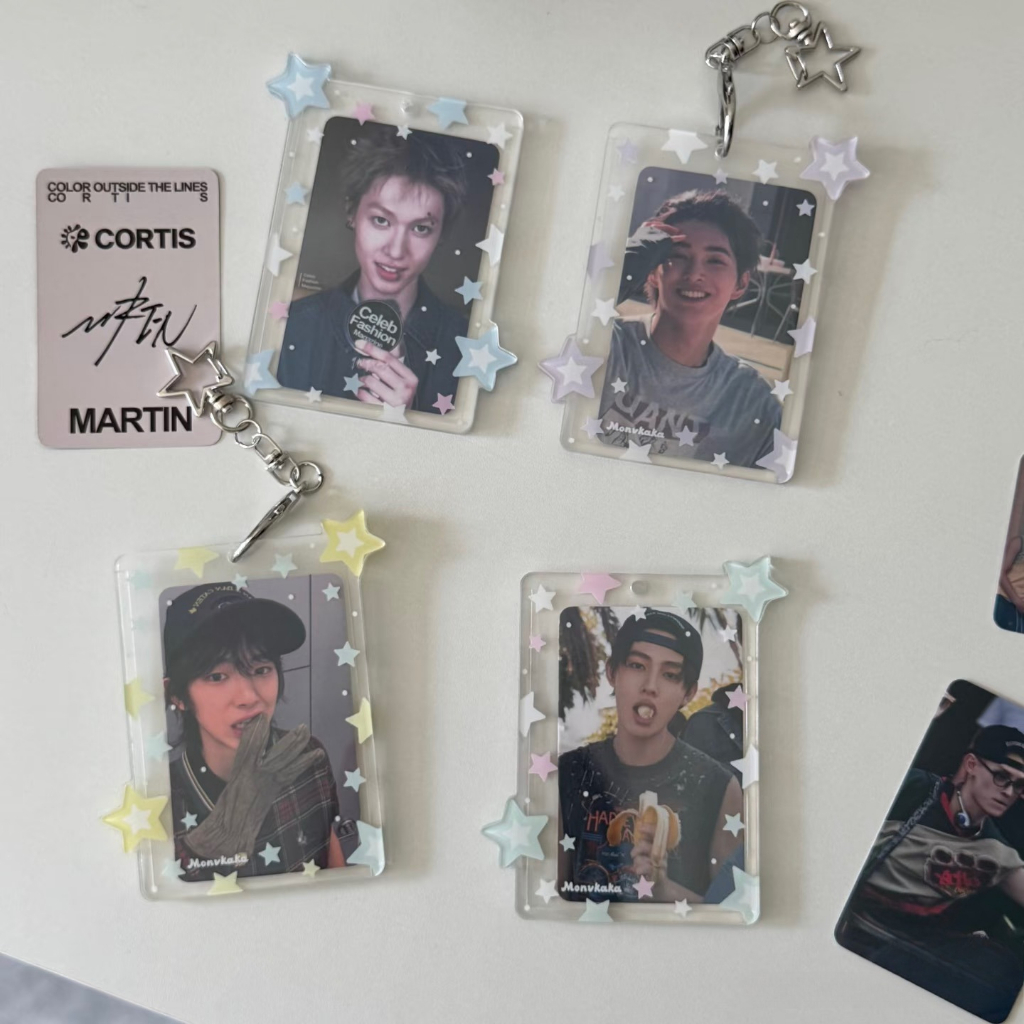 ใหม่! ตัวถือภาพ K-Pop Idols แบบอะคริลิค ขนาด 3 นิ้ว สำหรับสะสมและแสดงภาพ