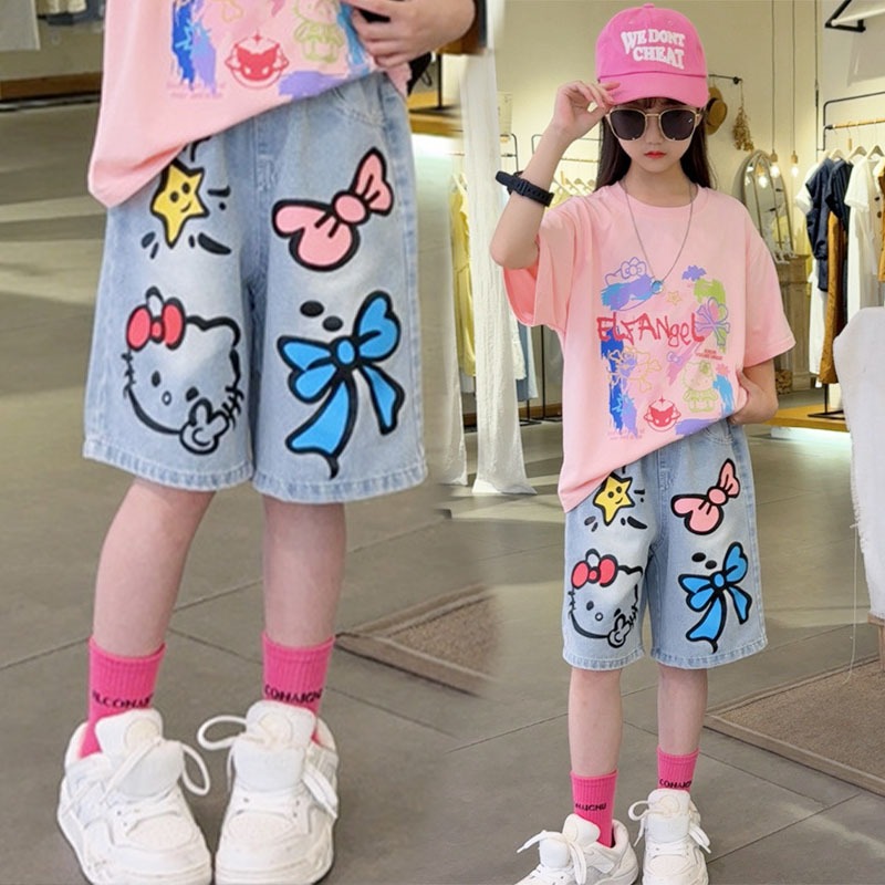 กางเกงยีนส์สีฟ้าอ่อนสำหรับสาว ๆ กางเกงขาสั้นเด็ก สี Graffiti พิมพ์ [จัดส่งในประเทศไทย] 130-160cm แฟชั่นฤดูร้อน พักผ่อน น่ารัก เอวยางยืด [ในสต็อก]
