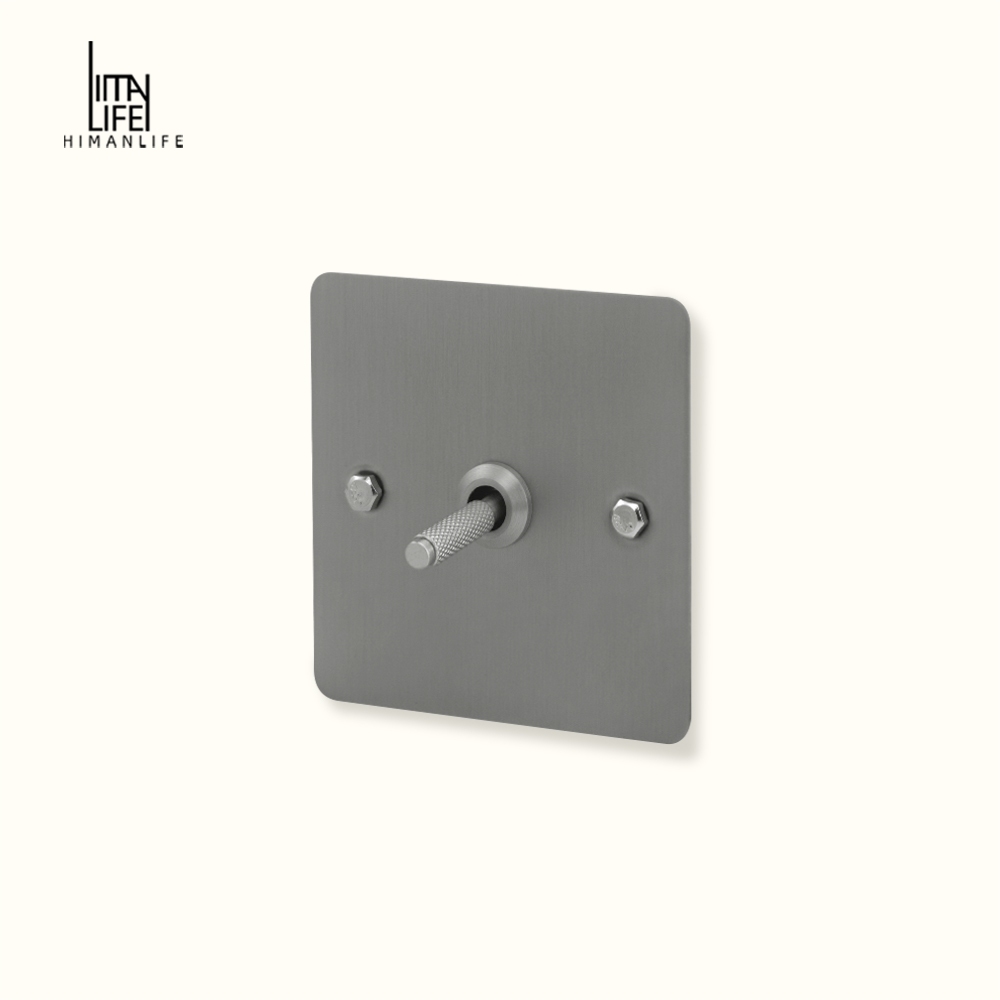 Avoir Knurled Toggle Wall Switch Matte Nickel Lever แปรงแผงสแตนเลส UK มาตรฐานซ็อกเก็ตพร้อมสกรู Hex