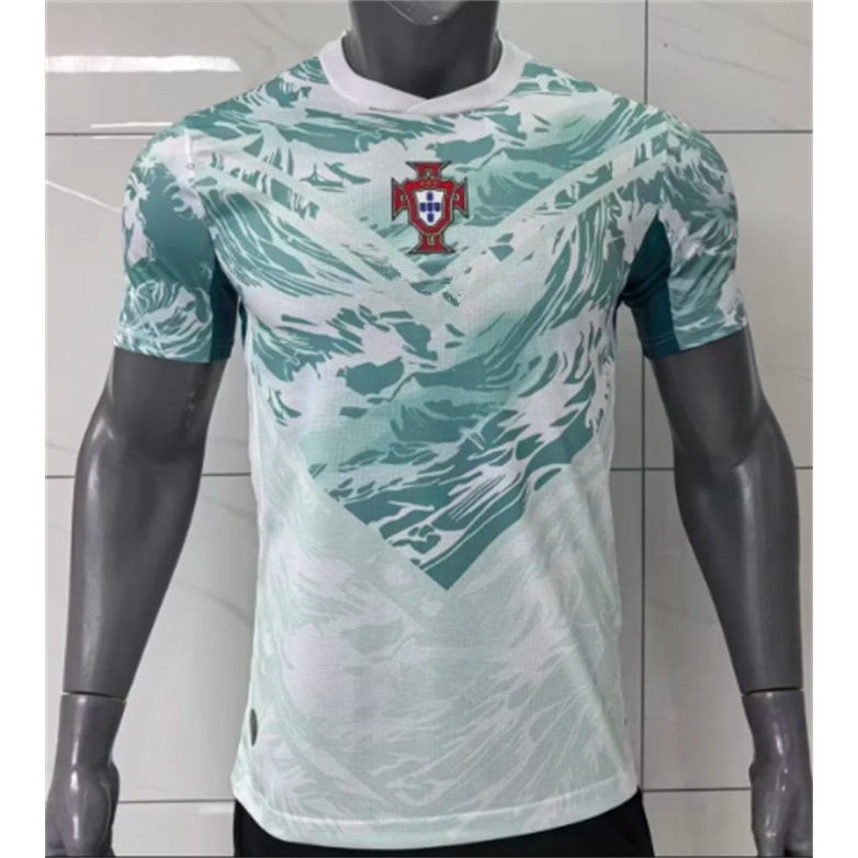 พัดลมรุ่นใหม่ปี 2026 และเสื้อทีมชาติโปรตุเกส แบบเหย้าและเยือน เสื้อกีฬาสำหรับผู้ชาย