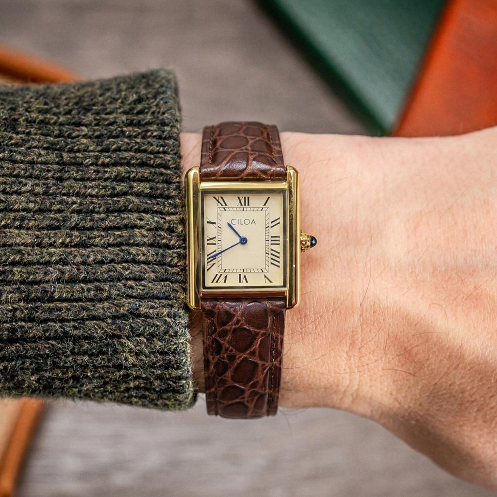 [CILOA OFFCIAL] โปรโมชั่น Retro goldenen Frame Beige Square Dial สุภาพสตรีนาฬิกาข้อมือควอตซ์โรมันขนาดจระเข้เข็มขัดนาฬิกา Daily Commuter Dating Wear Match แฟนของขวัญให้ Classy หญิงนาฬิกา 532