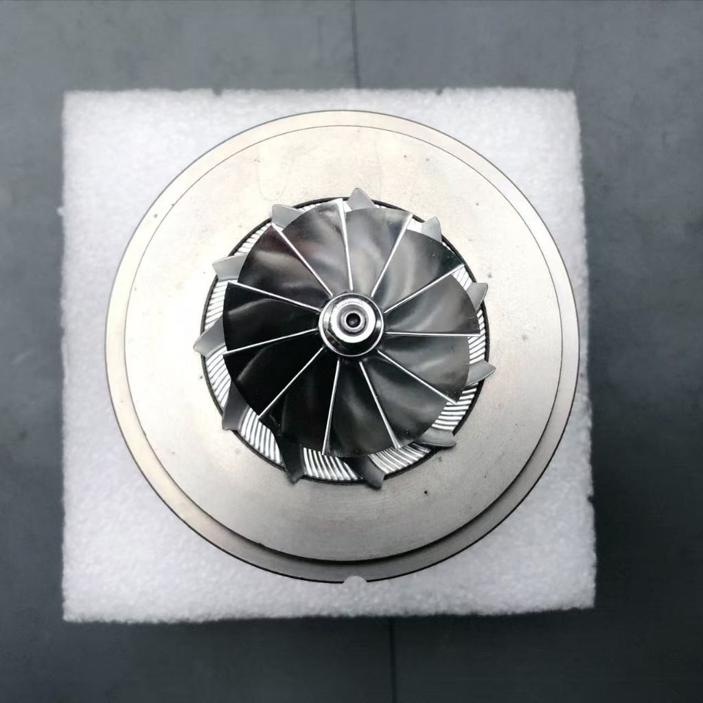 ไหลสูง TD03 ขนาดใหญ่ Turbo CHRA อัพเกรดสําหรับ Honda CIVIC 10 CRV L15B7 1.5L Turbo 189005อ่า.01 4937