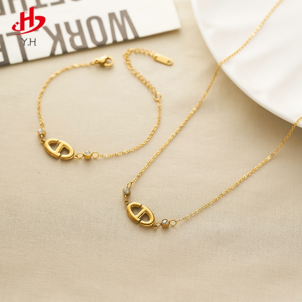 ⭐Y.H⭐ จมูกหมู  เพชร  สีทอง  18K  สร้อยคอสแตนเลส