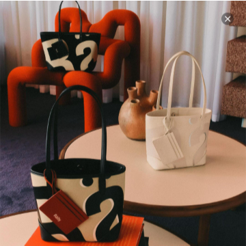 Rally mini city tote bag ฟรีการ์ด; การออกแบบกด: 1 ถึง 1.
