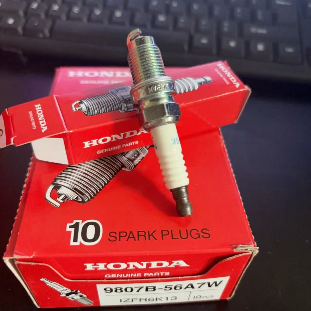 IZFR6K13 หัวเทียน NGK 9807B-56A7W Honda Fit Lingpai Jed Binzhi Song บทกวีแผนที่ Allison
