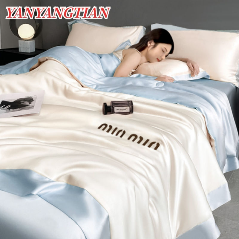 YANYANGTIAN ผ้าห่มไหมเย็น ผ้านวมเย็น สีทึบ นุ่มลื่น 5 ฟุต 6 ฟุต ระบายอากาศ BLANKET