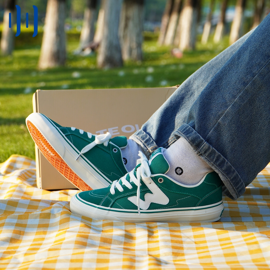 Ollie81008 Ollieskate สีเขียวหนังนิ่มผ้าใบเย็บแฟชั่นลําลองผู้ชายผู้หญิงรองเท้าสเก็ตบอร์ดรองเท้ากีฬา