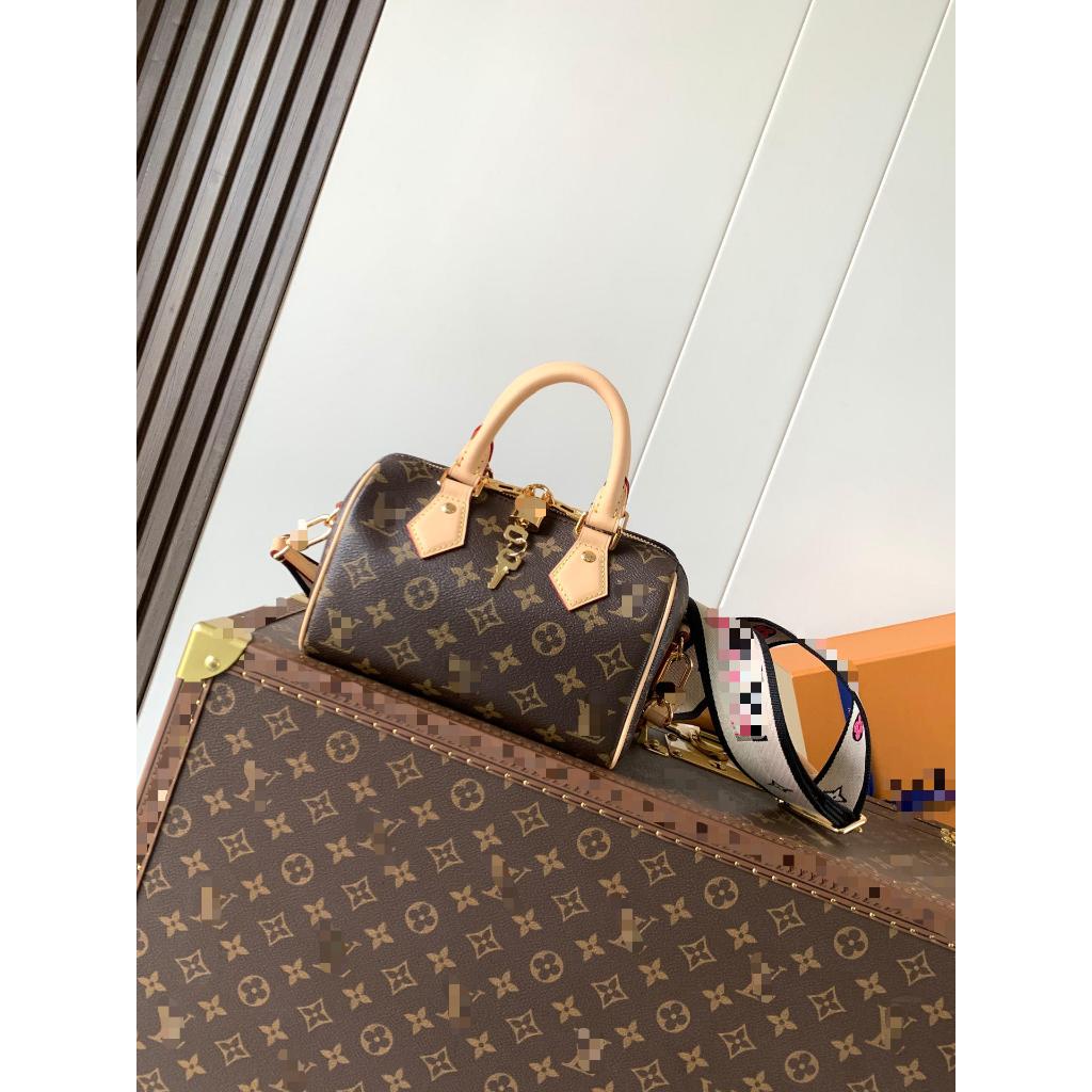 Super Top ~ 20.5 X13.5 X12 Original Core ถอดรหัสโครงสร้างประณีต Continuation Classic Meaning Shoulde