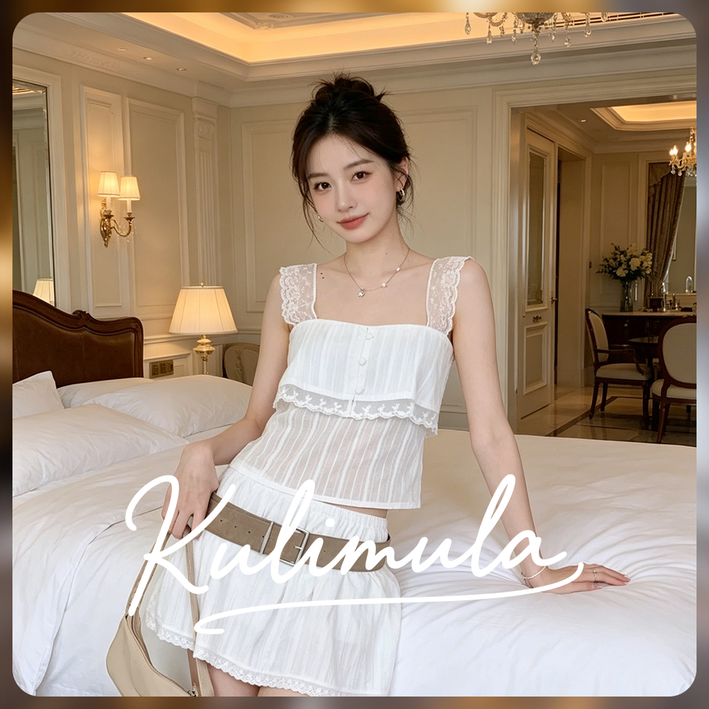 KULIMULA Bloom Top เสื้อสายเดี่ยวสายลูกไม้ เสื้อสายเดย์ลูกปืนลายลูกไม้ สี่เหลี่ยมคอ ปุ่มตกแต่ง ผ้าลายริ้วโปร่งสุดละมุน