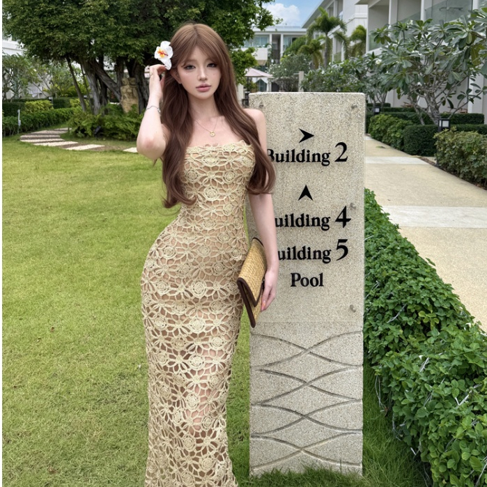 ชุดสตรีสไตล์โบฮีเมียนแขนกุดลายลูกไม้สีกากี สำหรับเที่ยววันหยุด