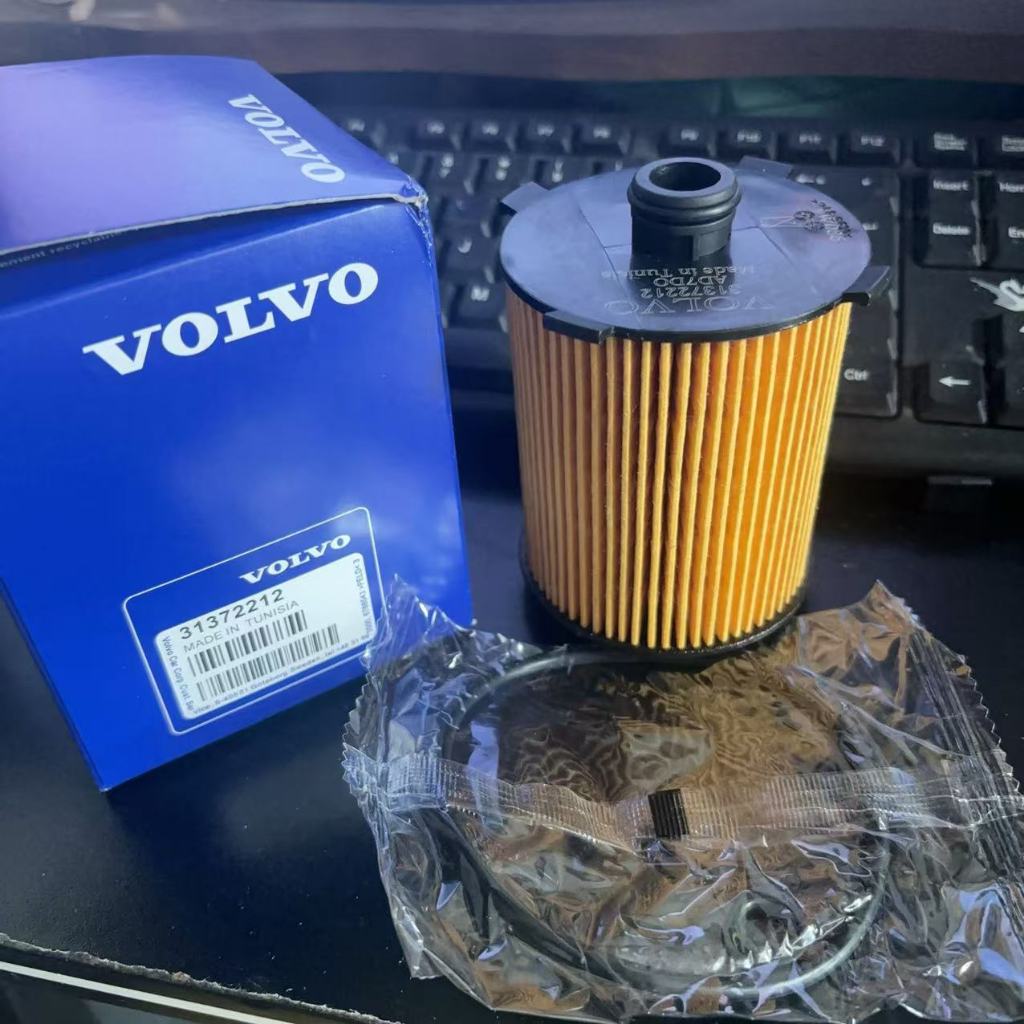 Volvo S60L S90 V40 V60 V90 XC60 XC90 ตัวกรองน้ํามันองค์ประกอบตัวกรองเครื่องกรองตาราง 31372212
