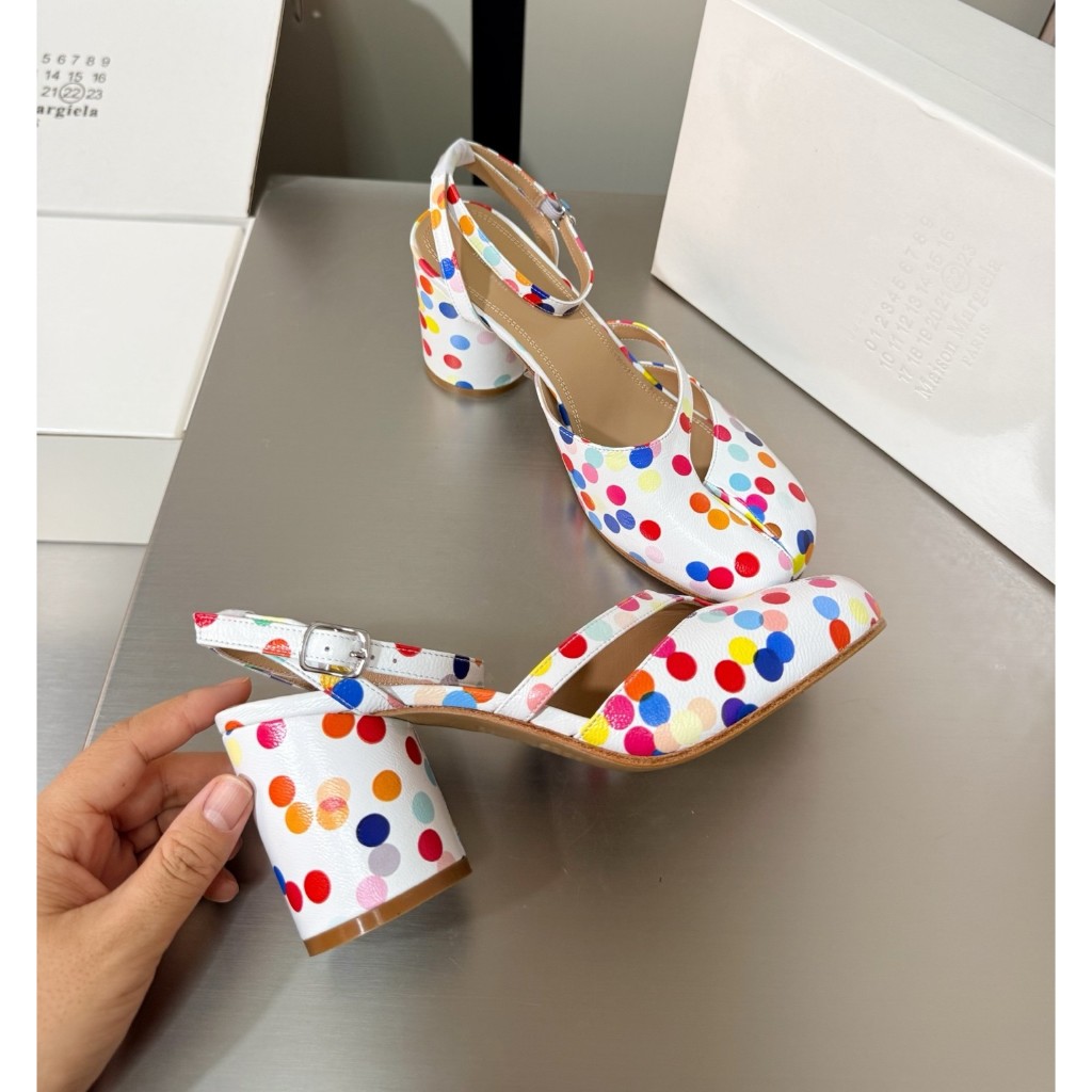 สุภาพสตรีผลิตภัณฑ์ใหม่แฟชั่น Rainbow Dotted Split Toe Shoes รองเท้าส้นสูงแบน Series รองเท้าแตะ/รองเท้าเดี่ยว, Hot Strike!หอมเกินไป!! ️ความรู้สึก Girly สีสันสดใสสวยงาม มาพร้อมหน้า!แฟชั่นแฟชั่นรู้สึกรู้สึกว่าว่าไม่พลาดรายการที่คุณพลาดพลาดพลาดไม่ได้ ด้ามจับร