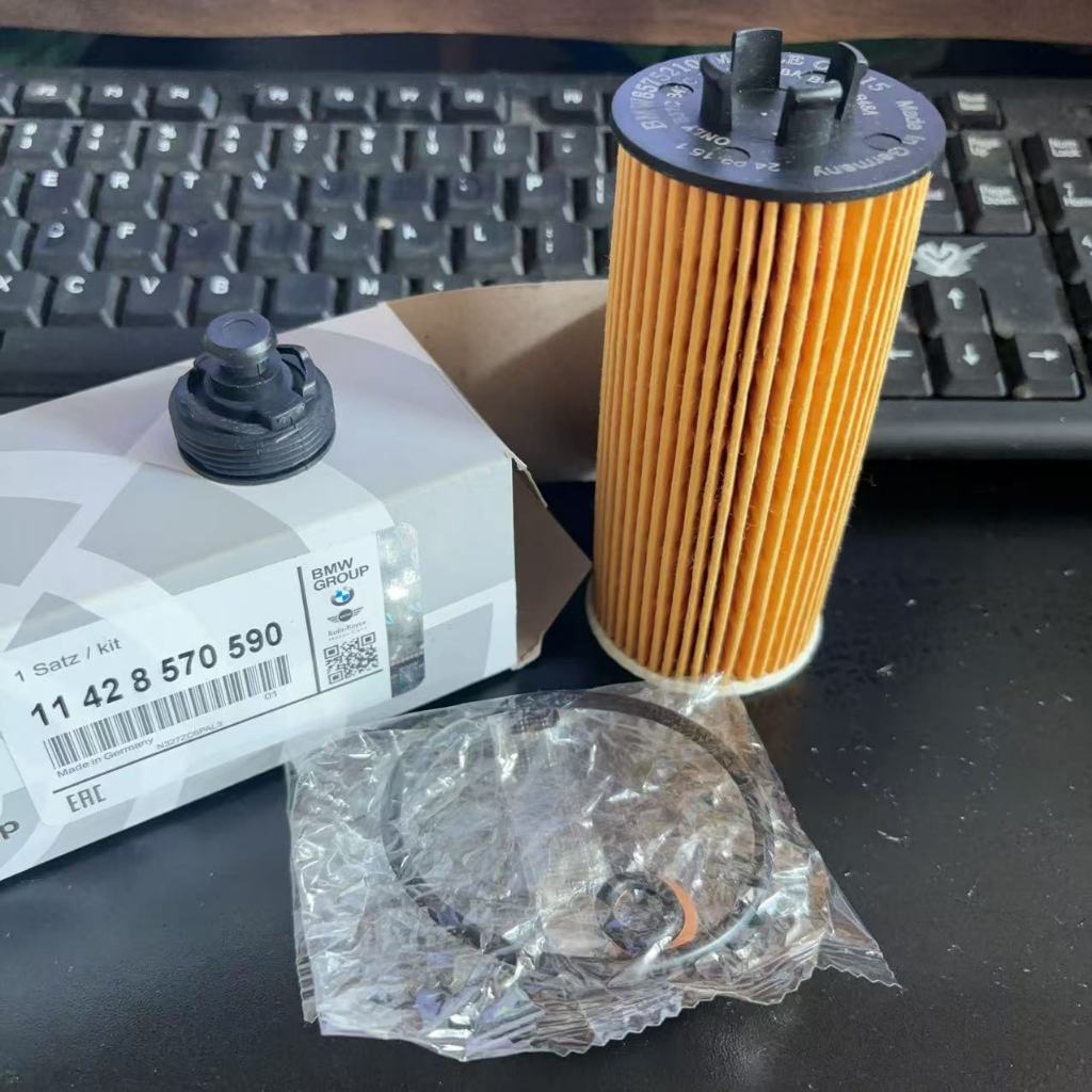กรองน้ํามันเครื่อง BMW 1 Series 2 Series X1/New Energy X2 mini 2l8i i8 11428570590
