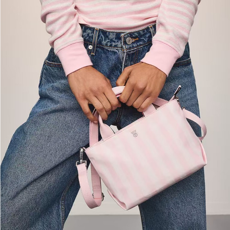 Victoria's Secret กระเป๋า tote สไตล์ใหม่สำหรับการเดินทางและวันทำงาน
