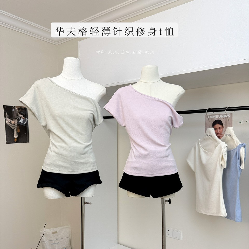 เสื้อดีไซน์คอวีตัดแบบเอียง สไตล์ Sli 101053