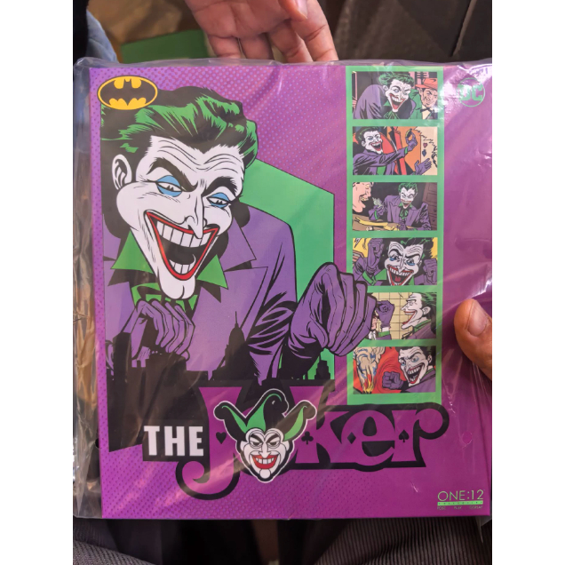 Mezco Joker Golden Age Ant DC Batman The Joker 1/12 Scale Action Figure