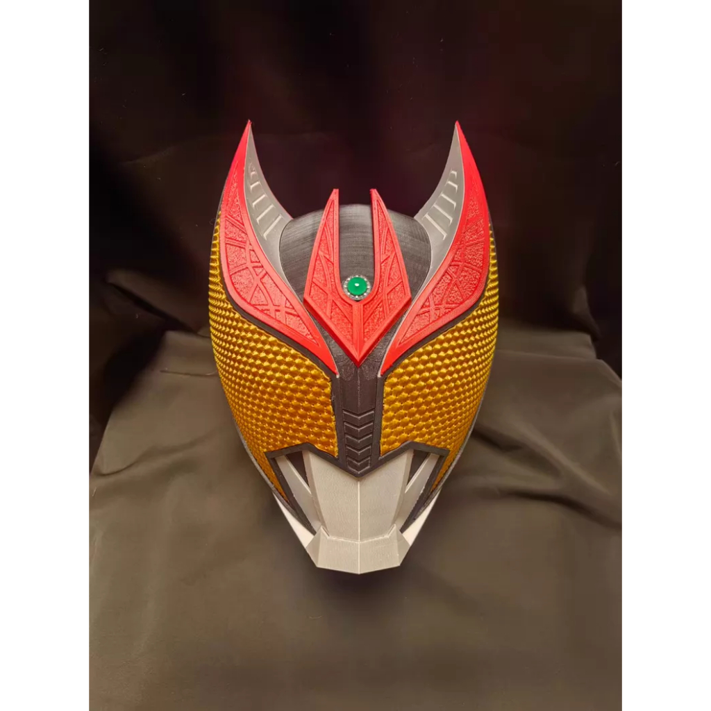หมวกกันน็อค Kamen Rider kiva Moon Rider, การพิมพ์ petg สีปั้น, เส้นรอบวงศีรษะสามารถปรับแต่งคอสเพลย์ได้