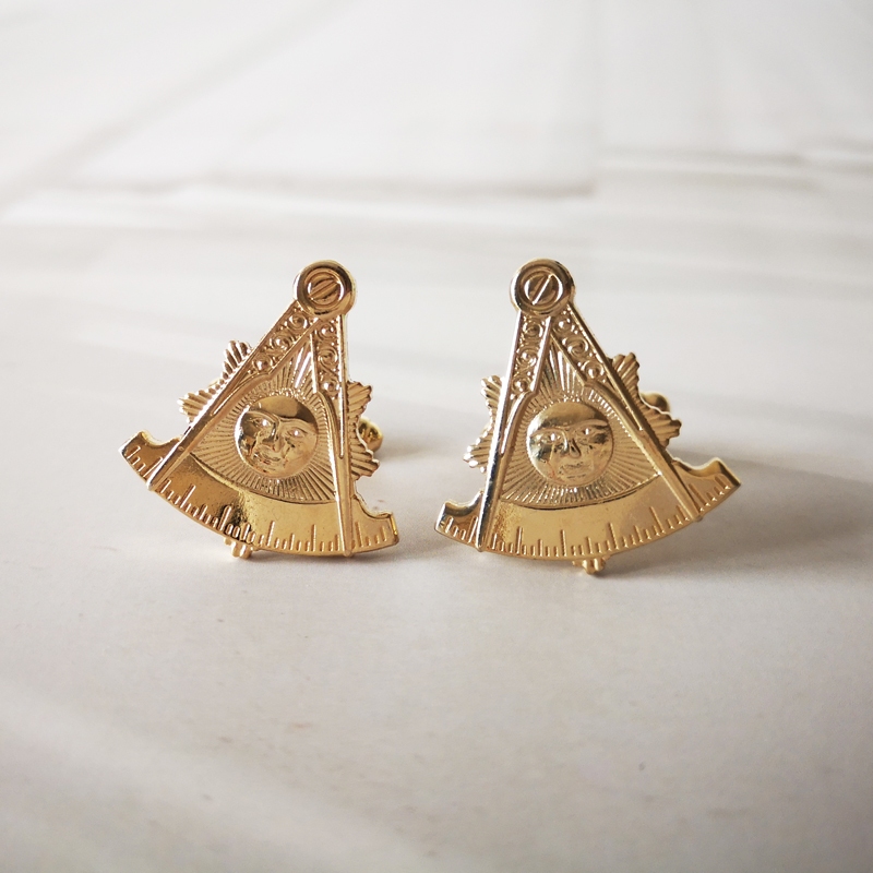 One คู่ Freemason Masonic Cufflinks Past Master Gold สี 3D Design นําเสนอเครื่องประดับที่ระลึกเสื้อผ